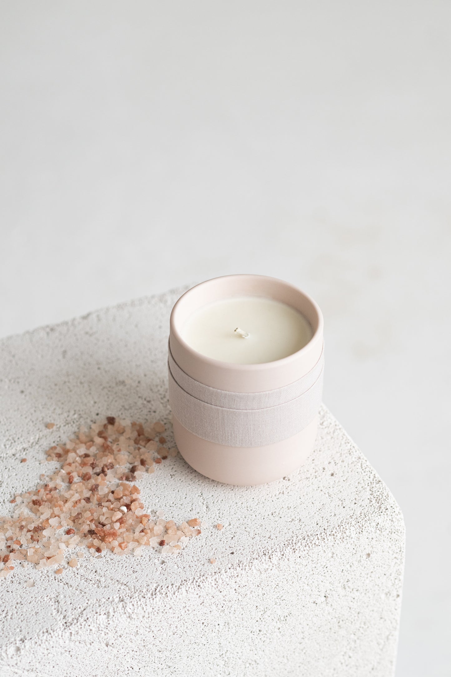 Pink Scented Candle with Oak Lid