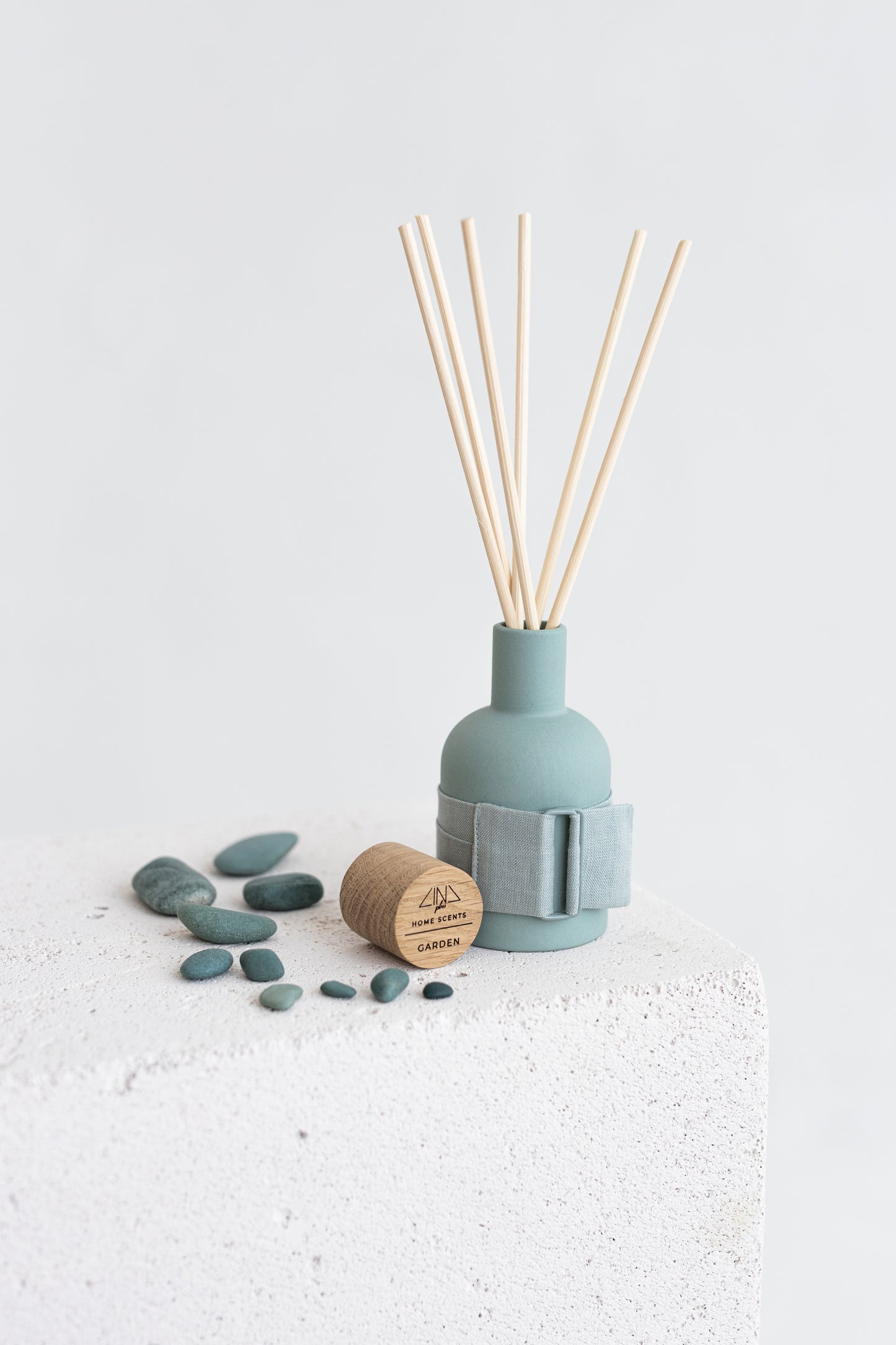 Greenish Reed Diffuser