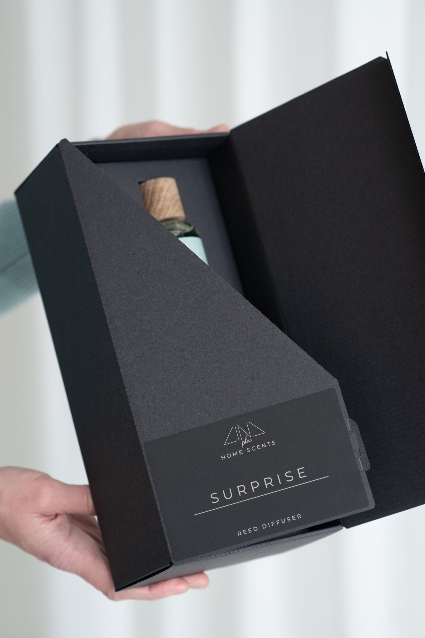 Greenish Reed Diffuser
