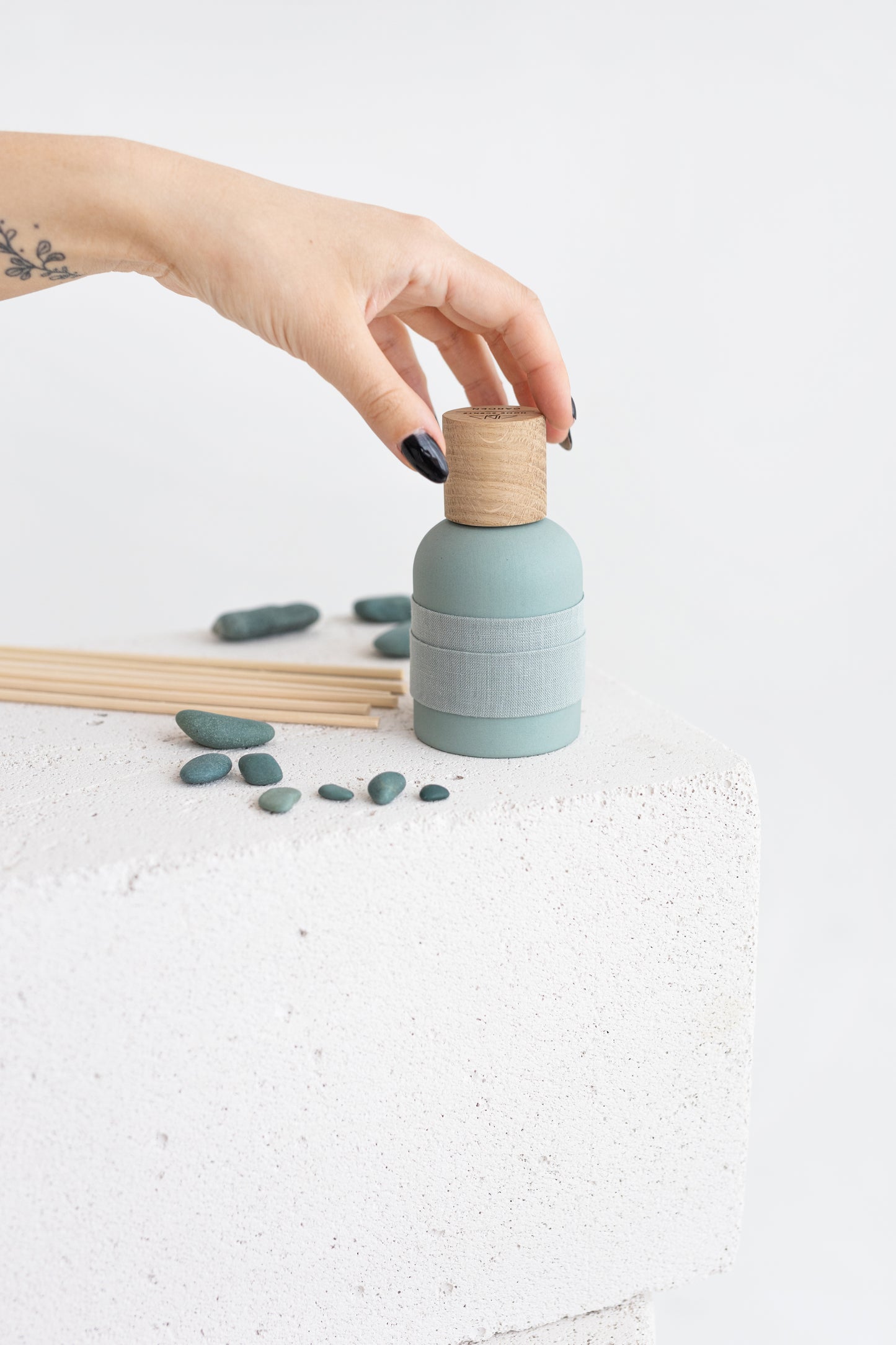 Greenish Reed Diffuser
