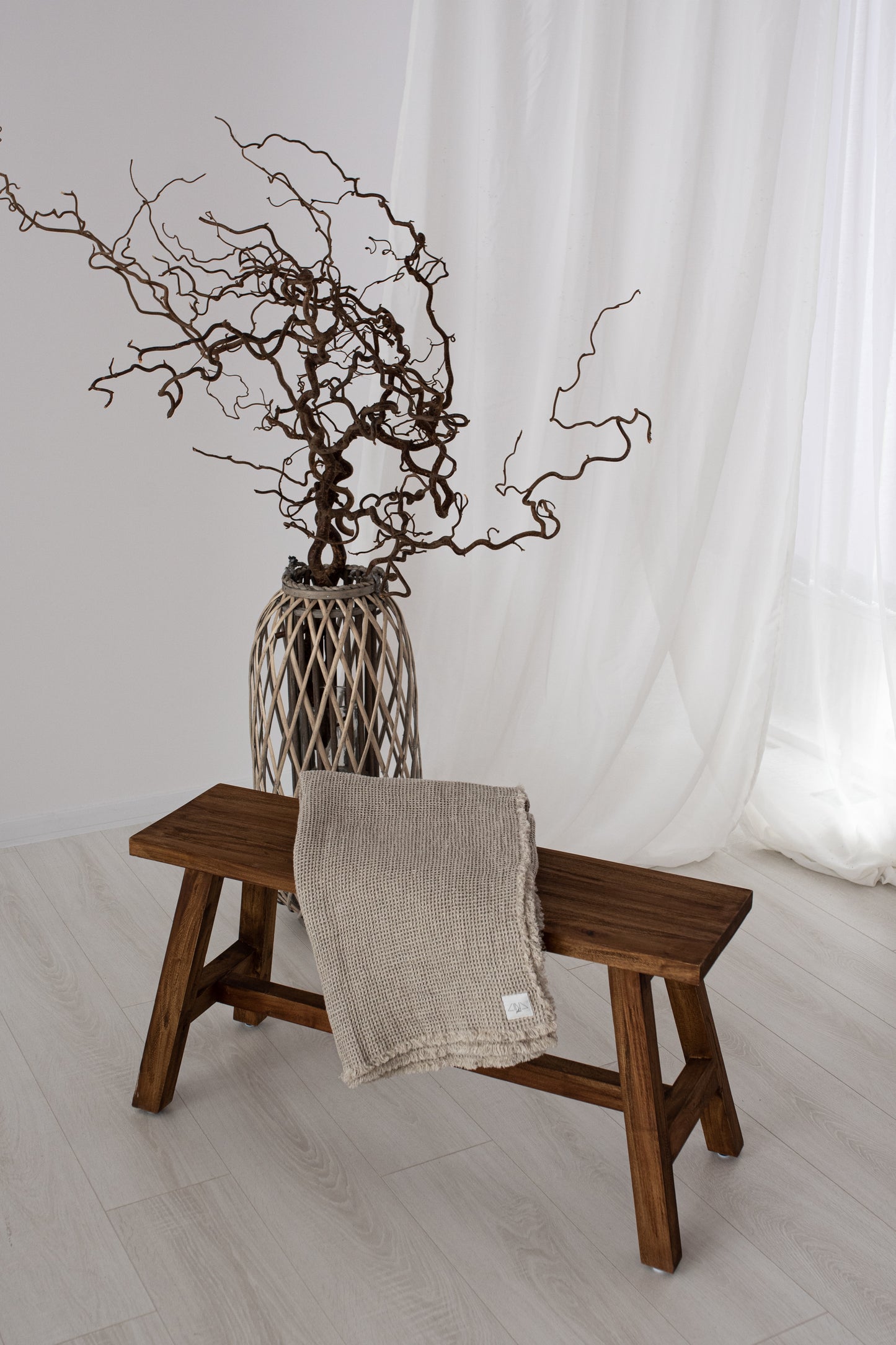 RAWEDGIA Waffle Linen Throw