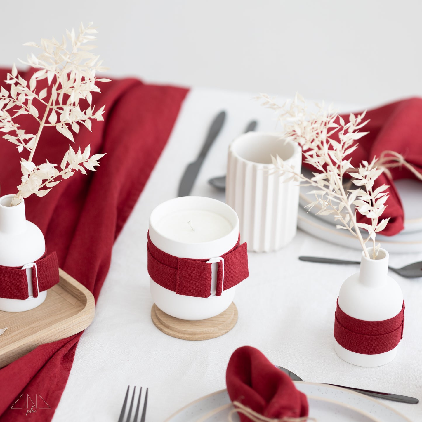 JOY – Festive Scented Candle