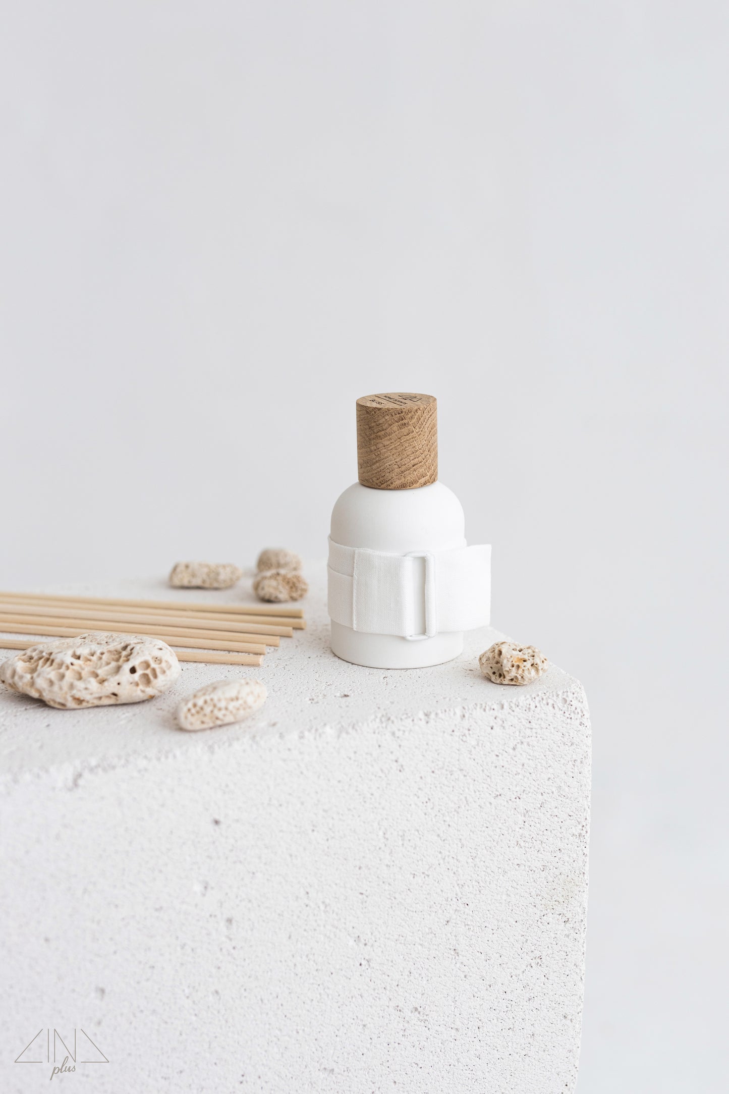White Reed Diffuser