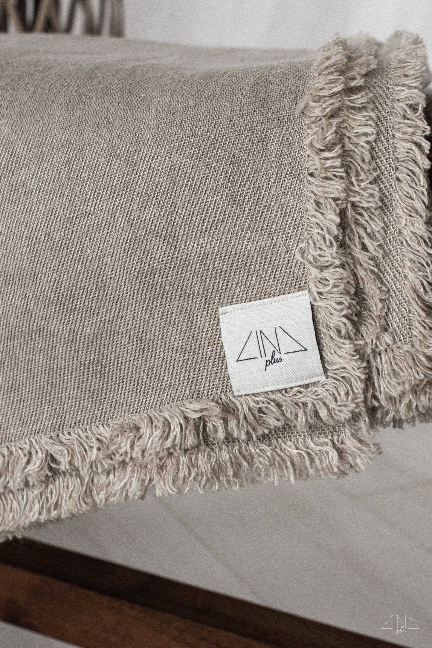 RAWEDGIA Twill Linen Throw in NATURAL