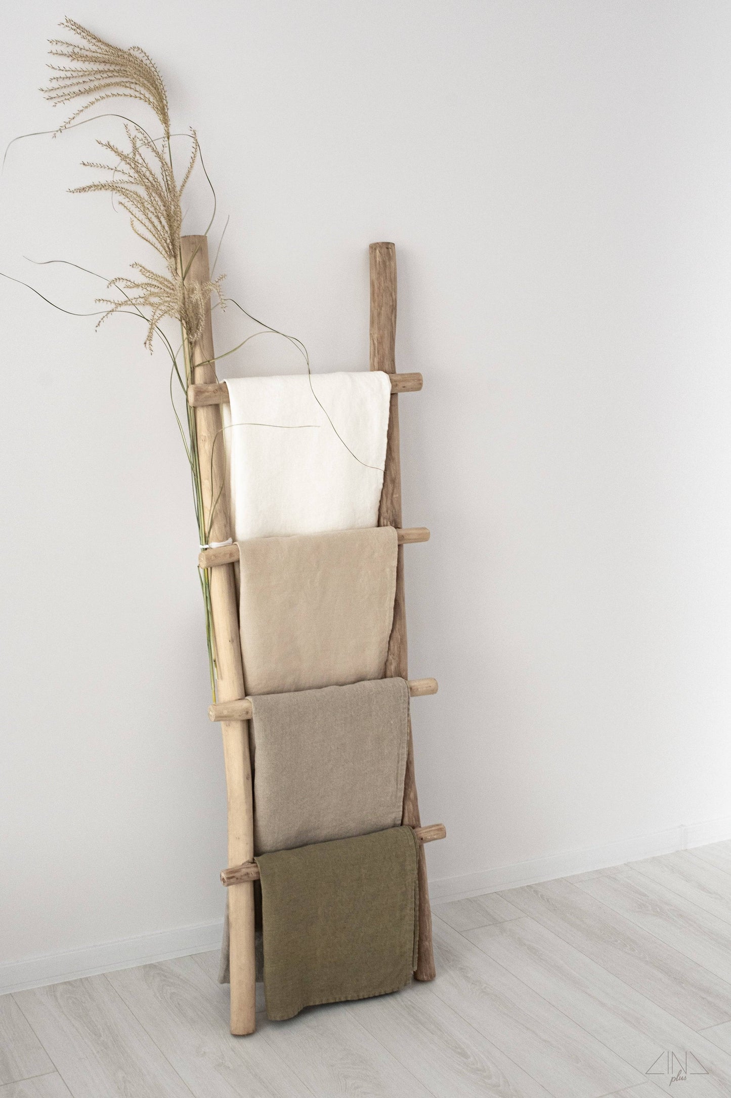 SIMPLIN Linen Throw