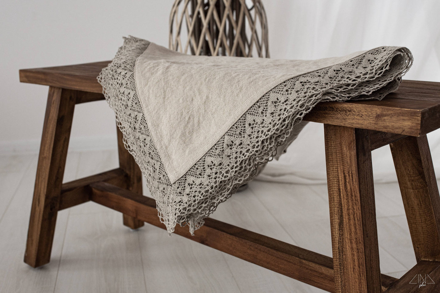 TRIMLEA Super Heavy Linen Throw in NEUTRAL