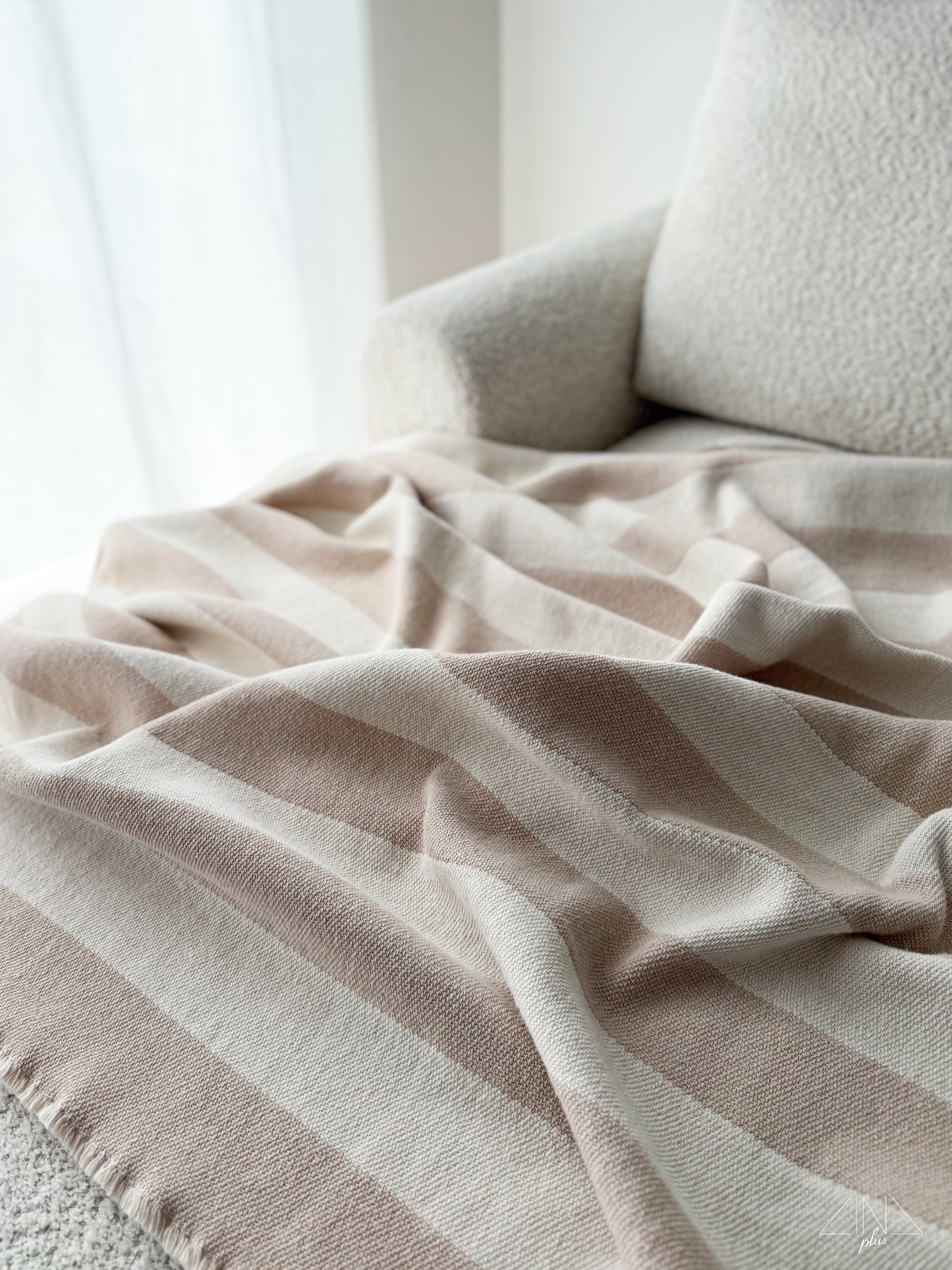 Cotton Blanket | Throw in Stripes