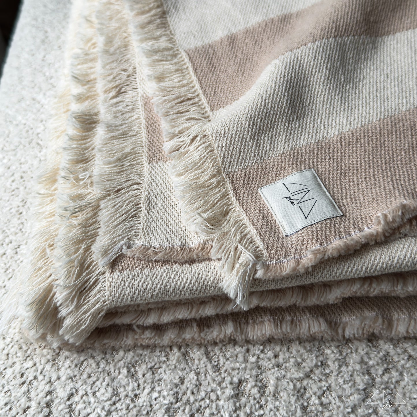 Cotton Blanket | Throw in Stripes