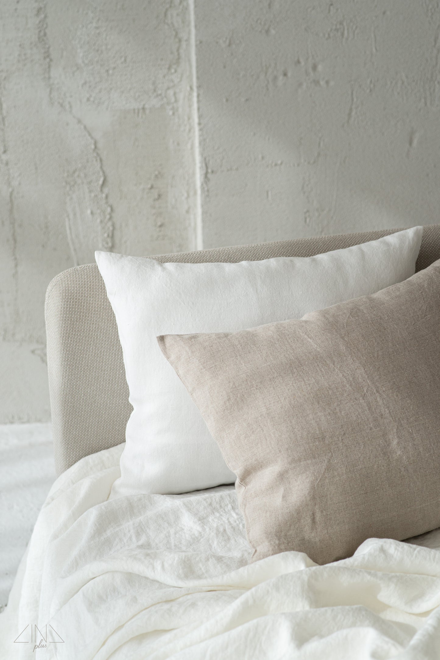 Heavy-Weight Linen Pillowcase