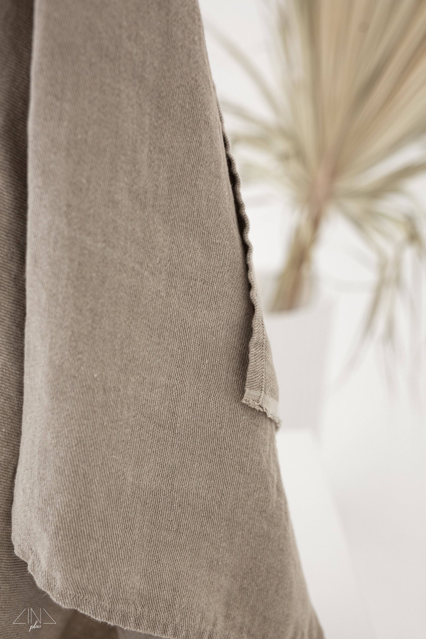 Linen Twill Bath Towel in NATURAL