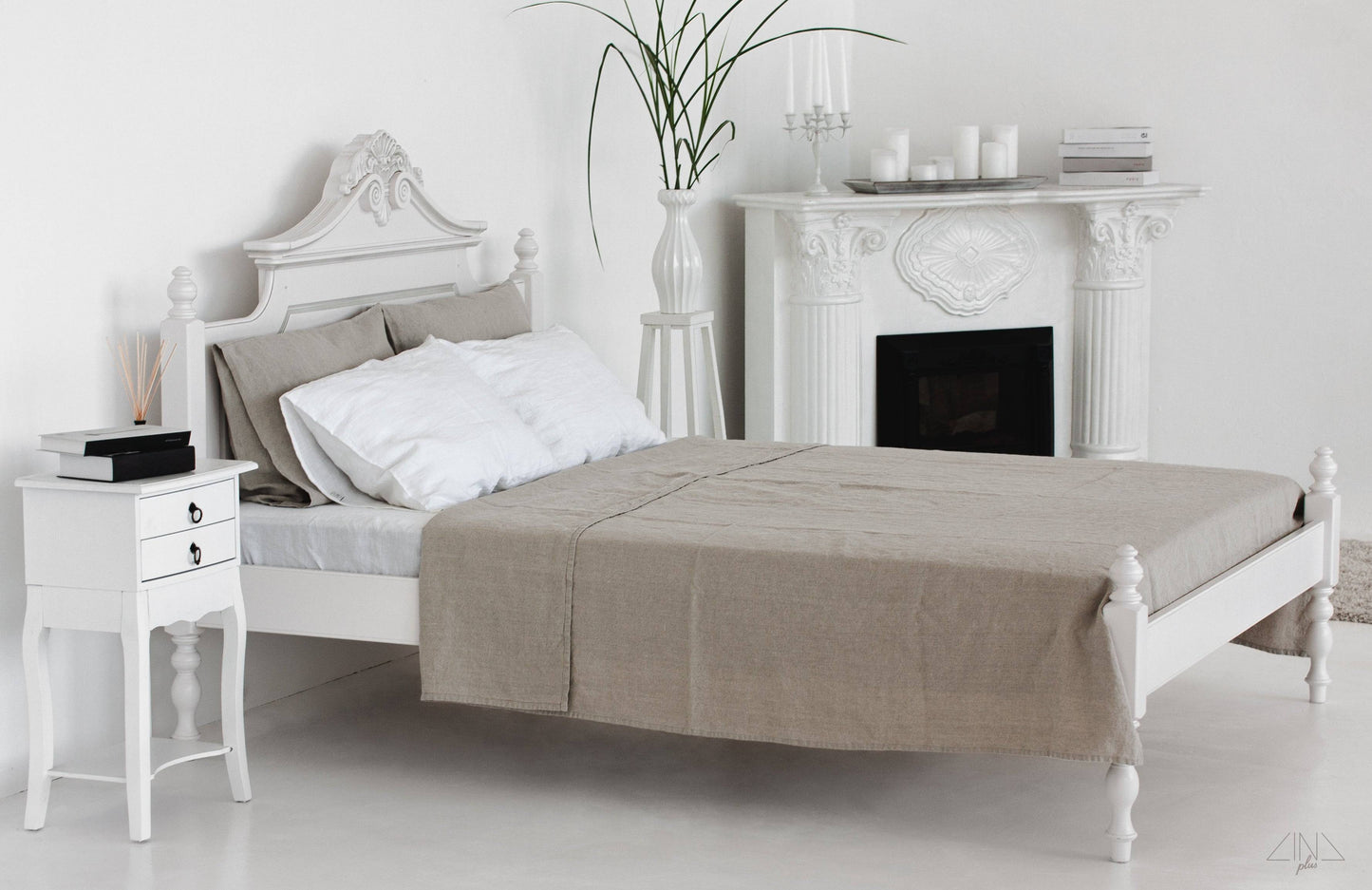 SIMPLIN Super Heavy Linen Bedspread in NEUTRAL